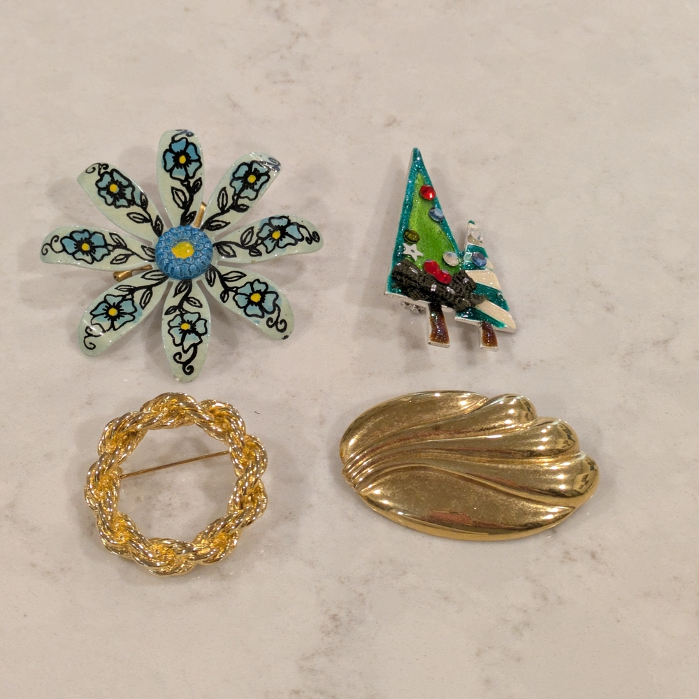 Vintage Gold and Multicolor Brooch Set Of 4